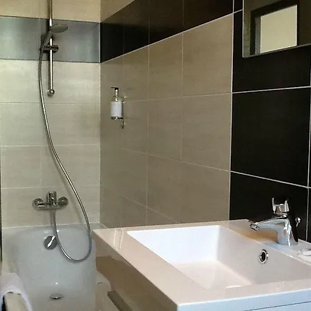 Bleu Riviera Ξενοδοχείο 3*
