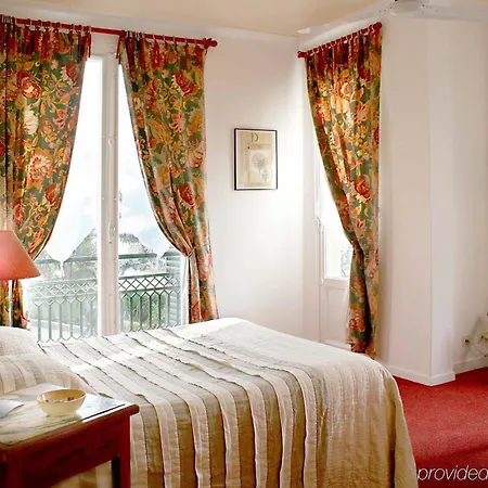 Bleu Riviera Ξενοδοχείο 3*